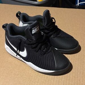 Nike Kids Black and White Team Quick Sneakers